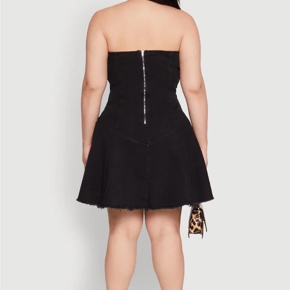 Daisy Black Strapless Dress with Lace-Up Detail - Picture 2 of 4